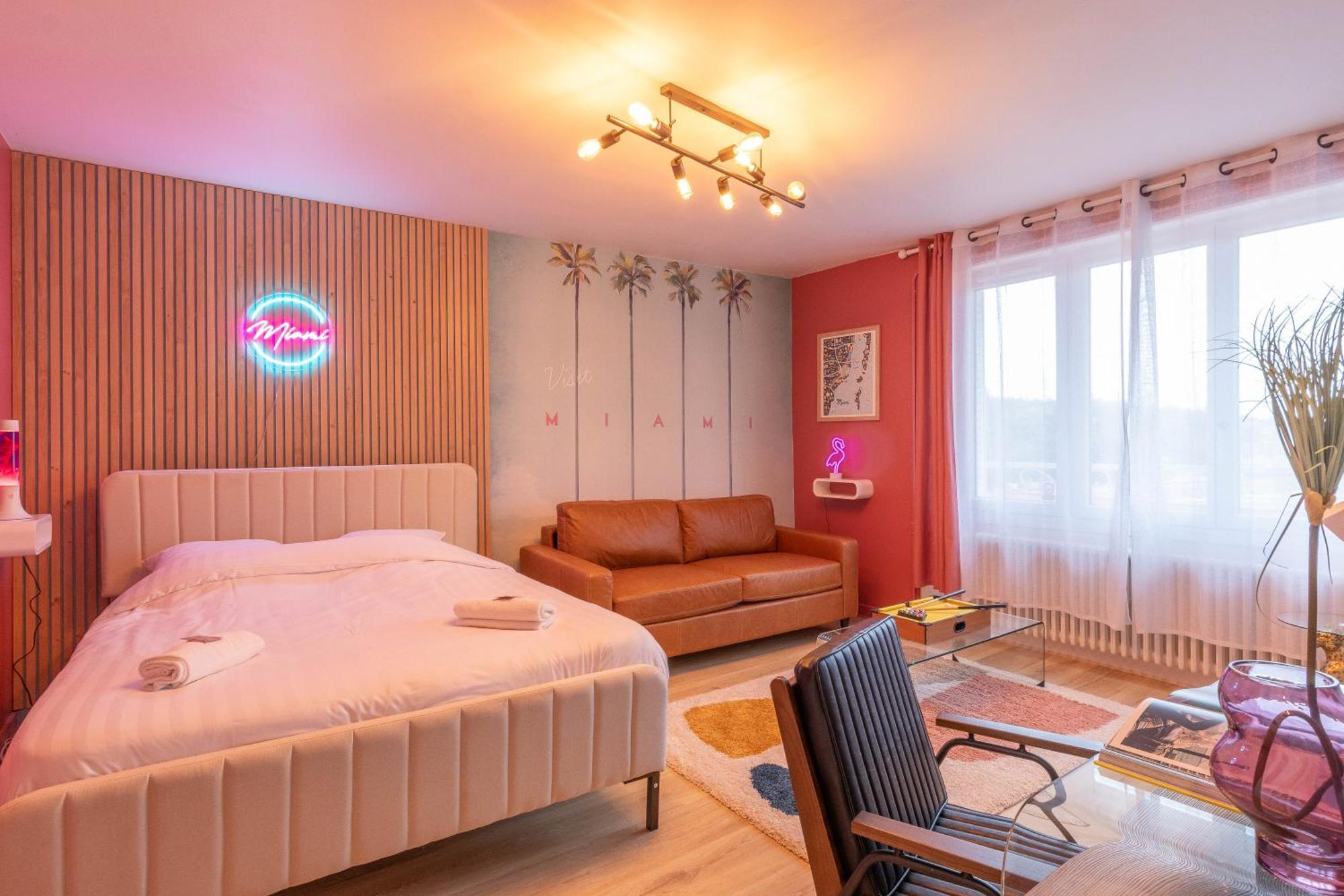 Cabana & Miami 70'S - Proche Parking Et Epicerie Mâcon 外观 照片